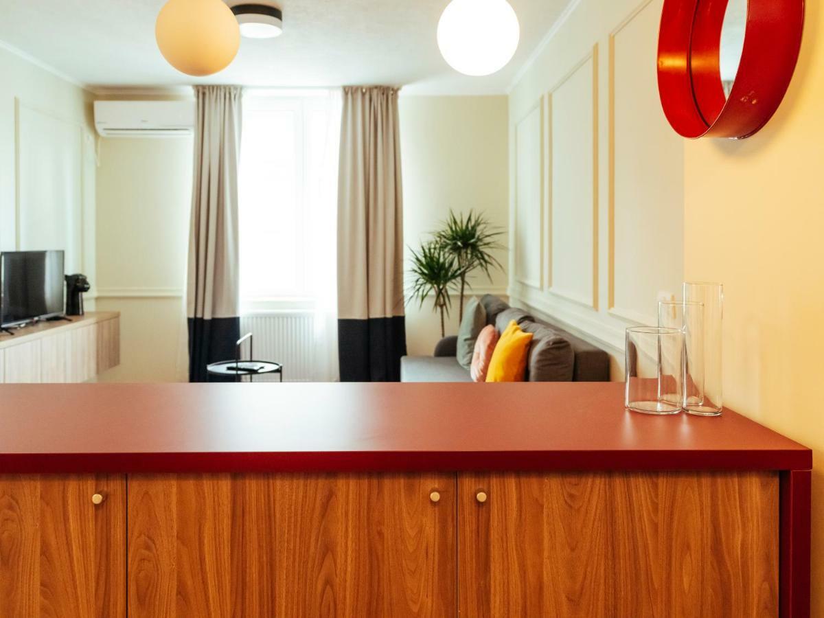 Classy Apartment - Old Town Bucharest Luaran gambar